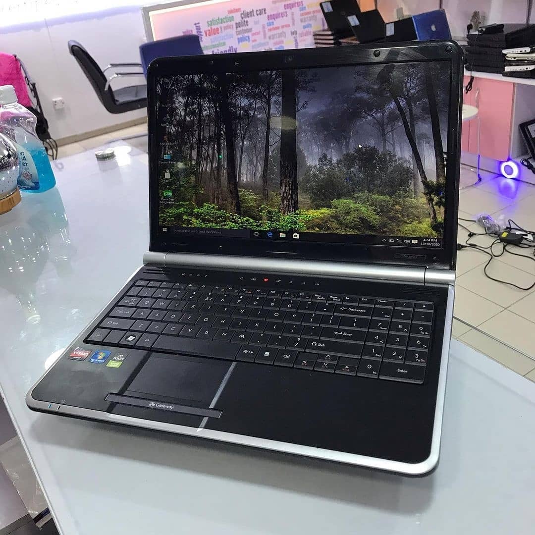 wenecomputers_store_142153220_456967895471998_1870333090096986516_n