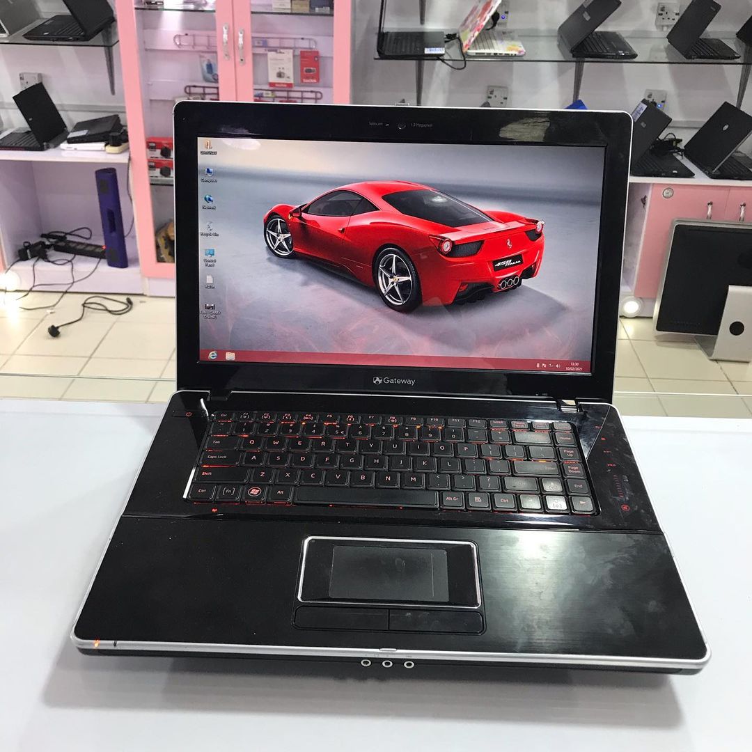 wenecomputers_store_148982836_3098851583550466_3018706811284329208_n