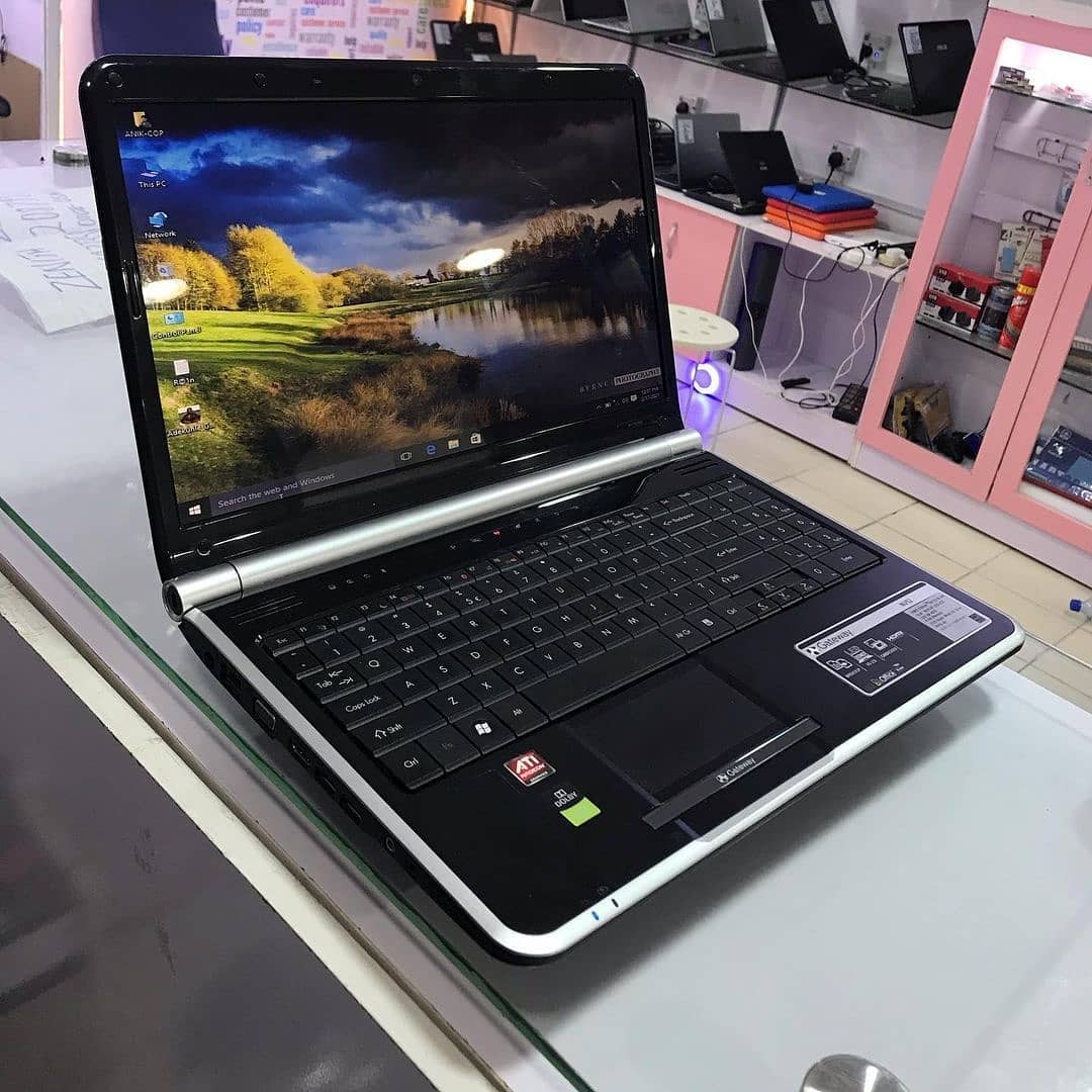 wenecomputers_store_160871781_219289743279037_3550888621619343180_n