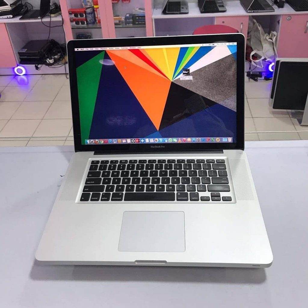 Apple MacBook Pro ”13.3 inch – intel core i5 500GB HDD _ 8 GB RAM ...